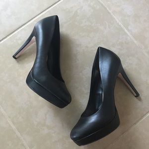 NEW Jessica Simpson Sandrah Platform Pumps